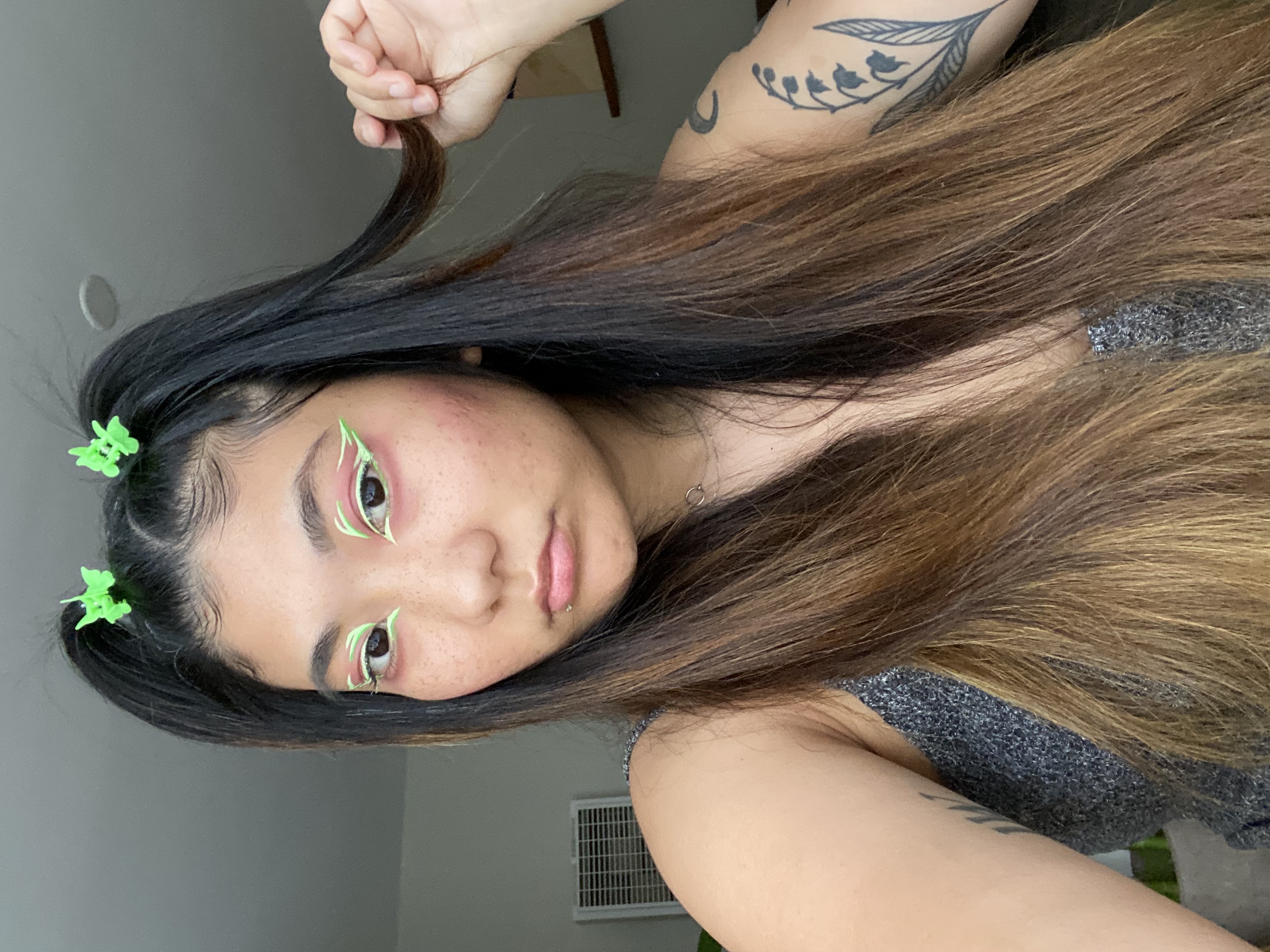 Glisten Cosmetics